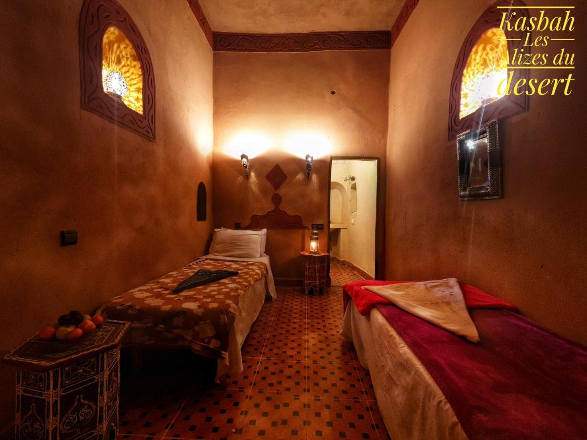 Kasbah Les Alizes Du Desert มามิด ภายนอก รูปภาพ